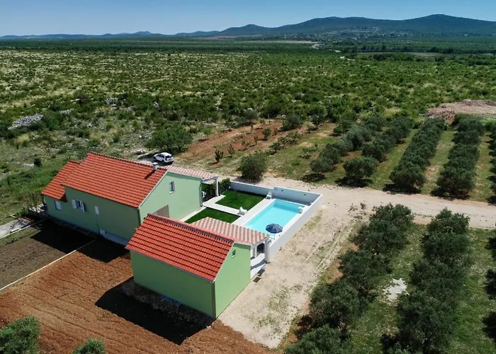 Escape House By Guide Villa Stankovci