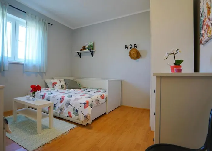 Escape House By Guide * Stankovci