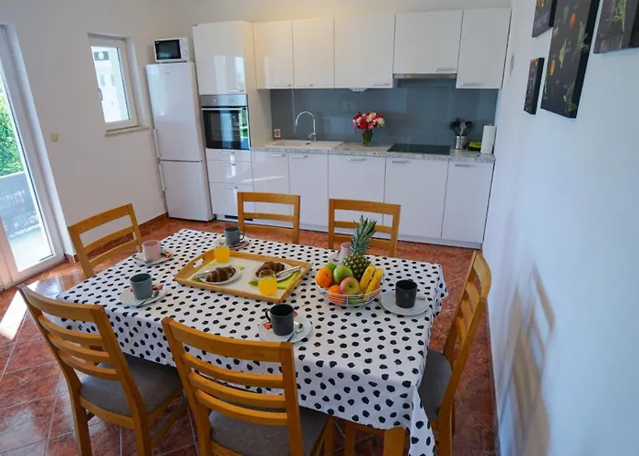 Villa Escape House By Guide